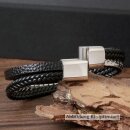 Vierreihiges Gravur-PU-Lederarmband 21 cm mit polierten Edelstahlelementen