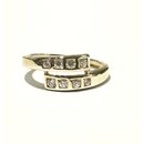 Damenring Gold Glanz mit 8 Zirkonia Ringweite 52